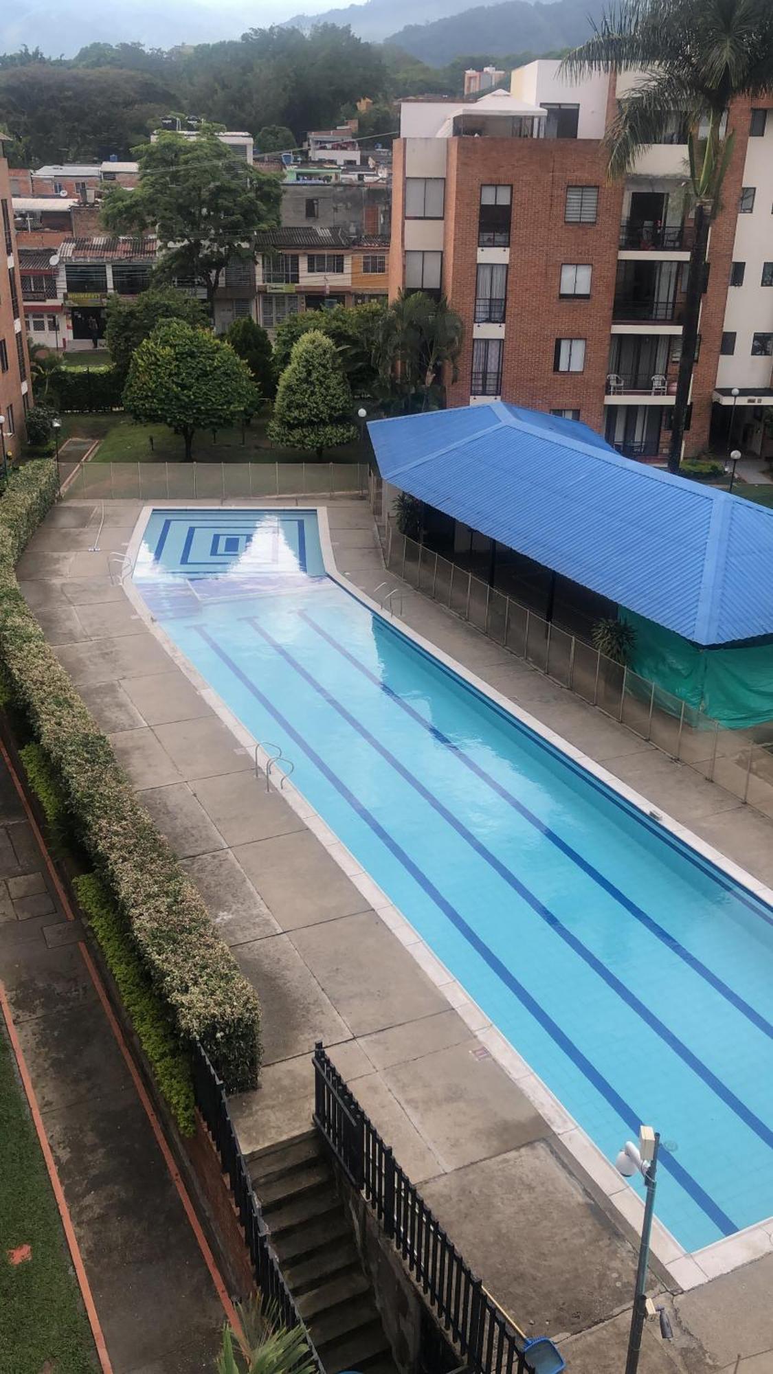 Aparta Estudio Con Piscina Y Parqueadero